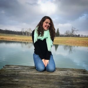 Meet your Posher, Taylor